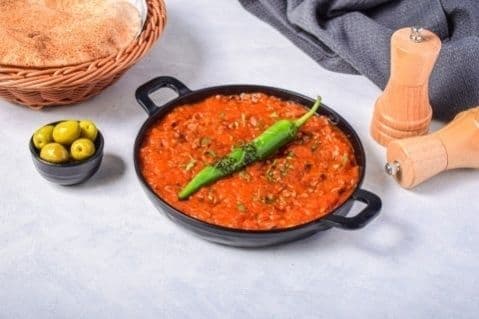 قلاية بندورة مع لحمة